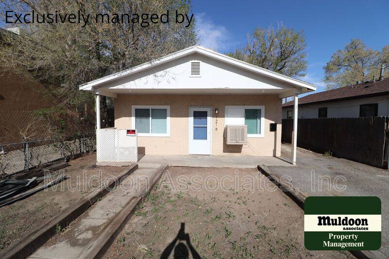 House for rent at 1216 Stone Ave, Pueblo, CO 81004