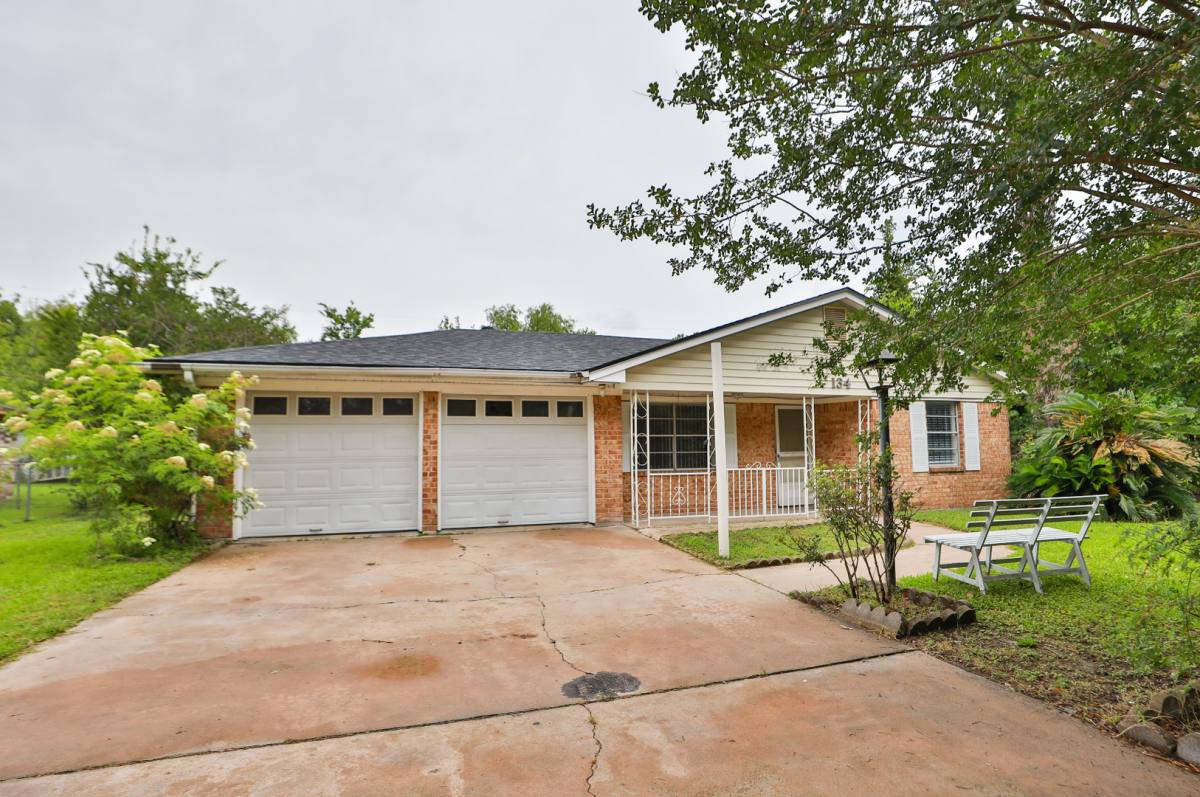 House for rent at 134 Memory Lane, Houston, TX 77037