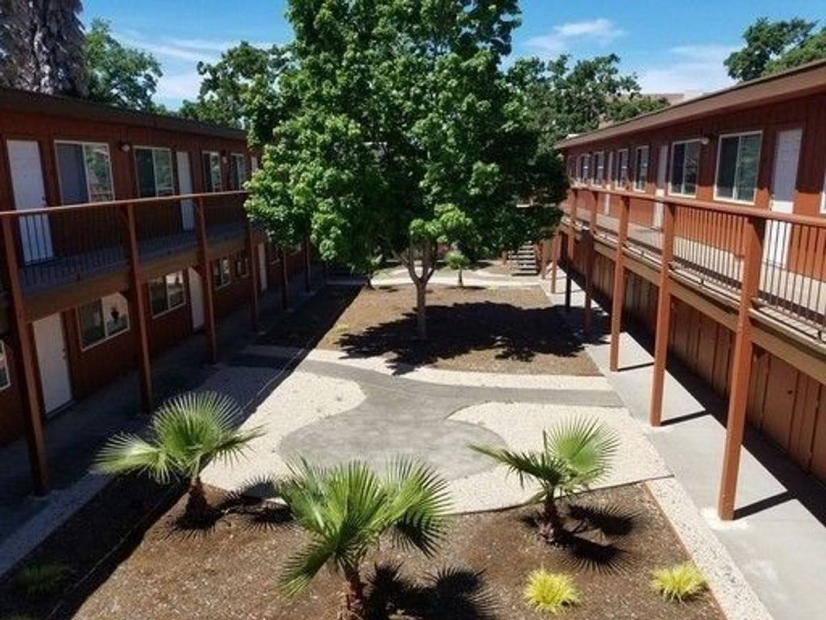 Apartment for rent at 1841 Salem Ave, Santa Rosa, CA 95401