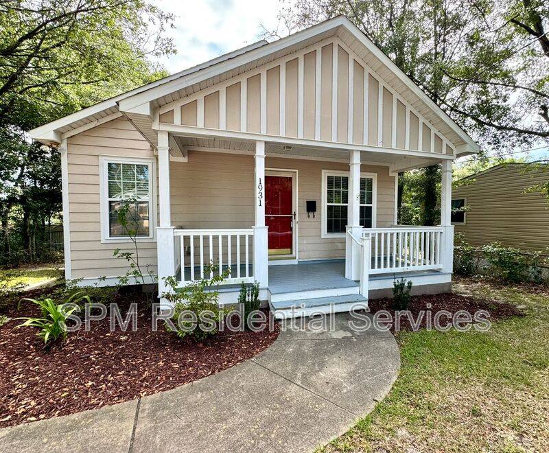 House for rent at 1931 Washington St, Wilmington, NC 28401