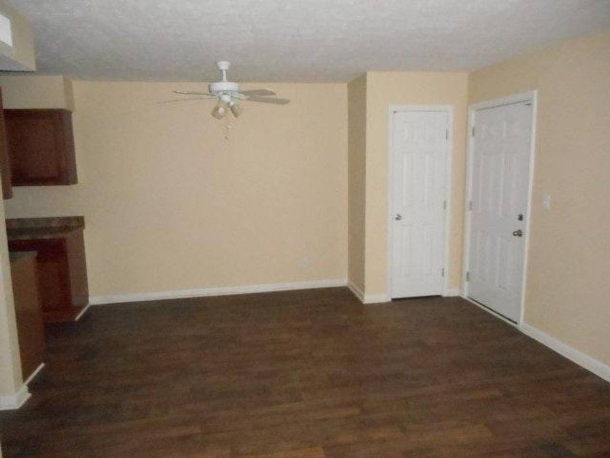 Apartment for rent at 7300, 7308 & 7310 Southside Dr, Louisville, KY 40214