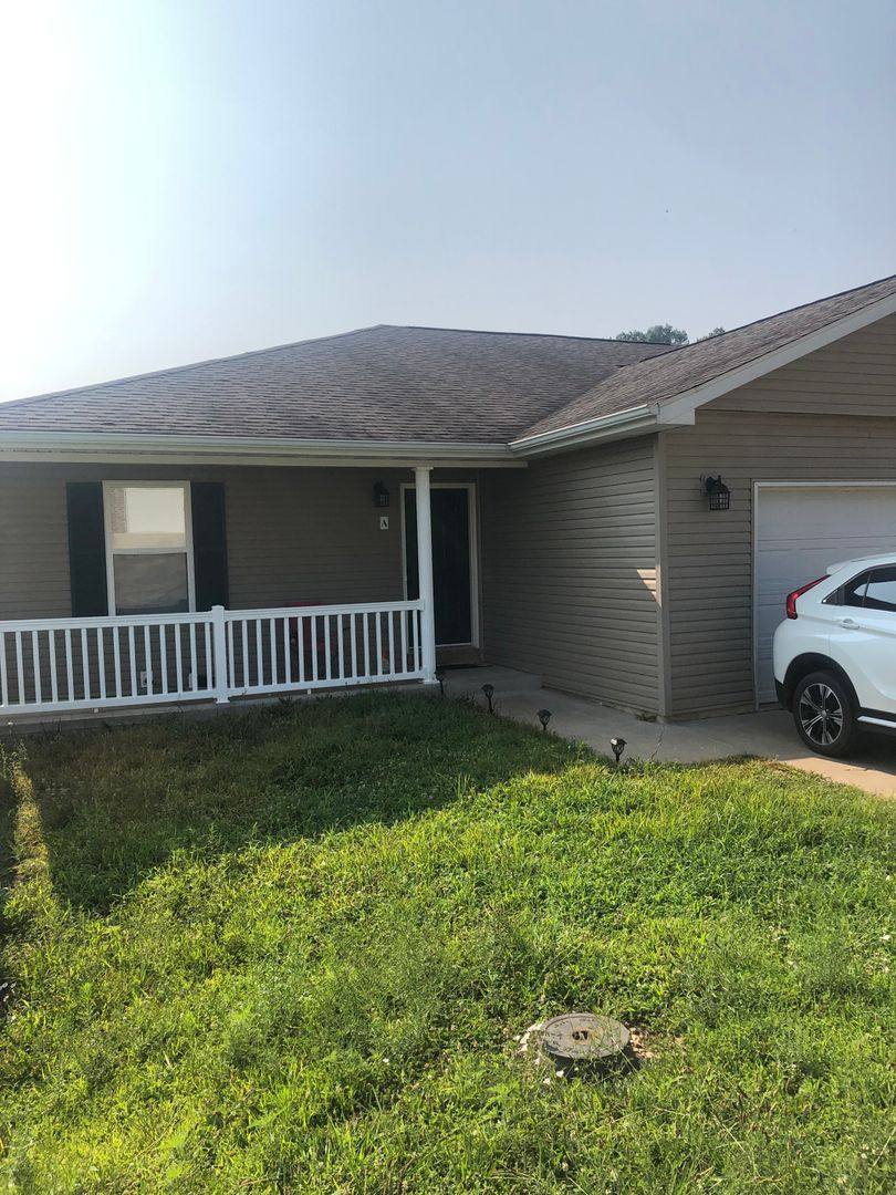 House for rent at 20994 A Honest Lane, Saint Robert, MO 65584