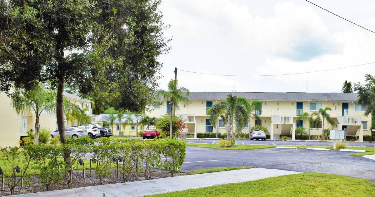 Apartment for rent at 3175 Royalston Ave, Fort Myers, FL 33916