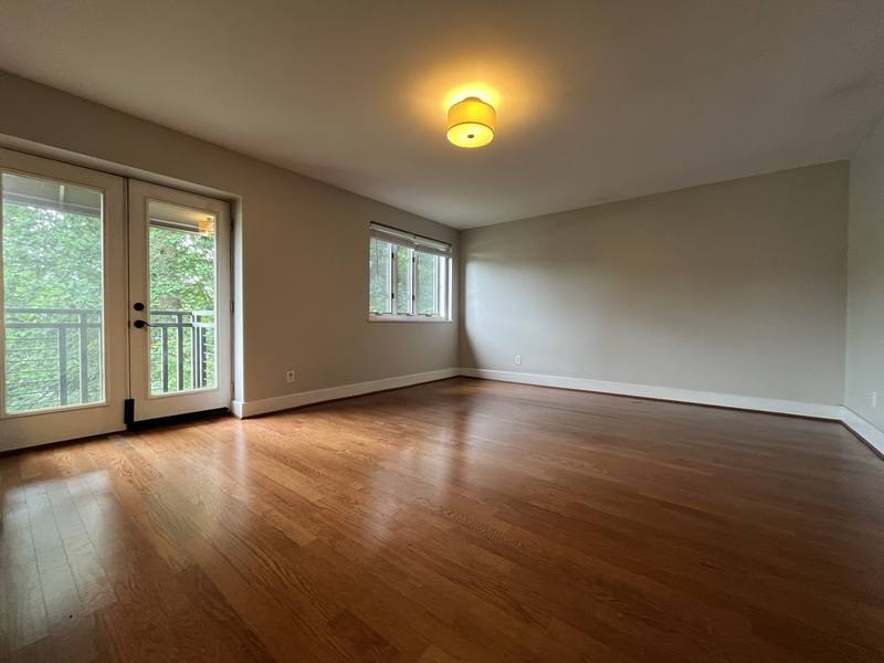 Condo for rent at 2427 Vail Ave #B20, Charlotte, NC 28207