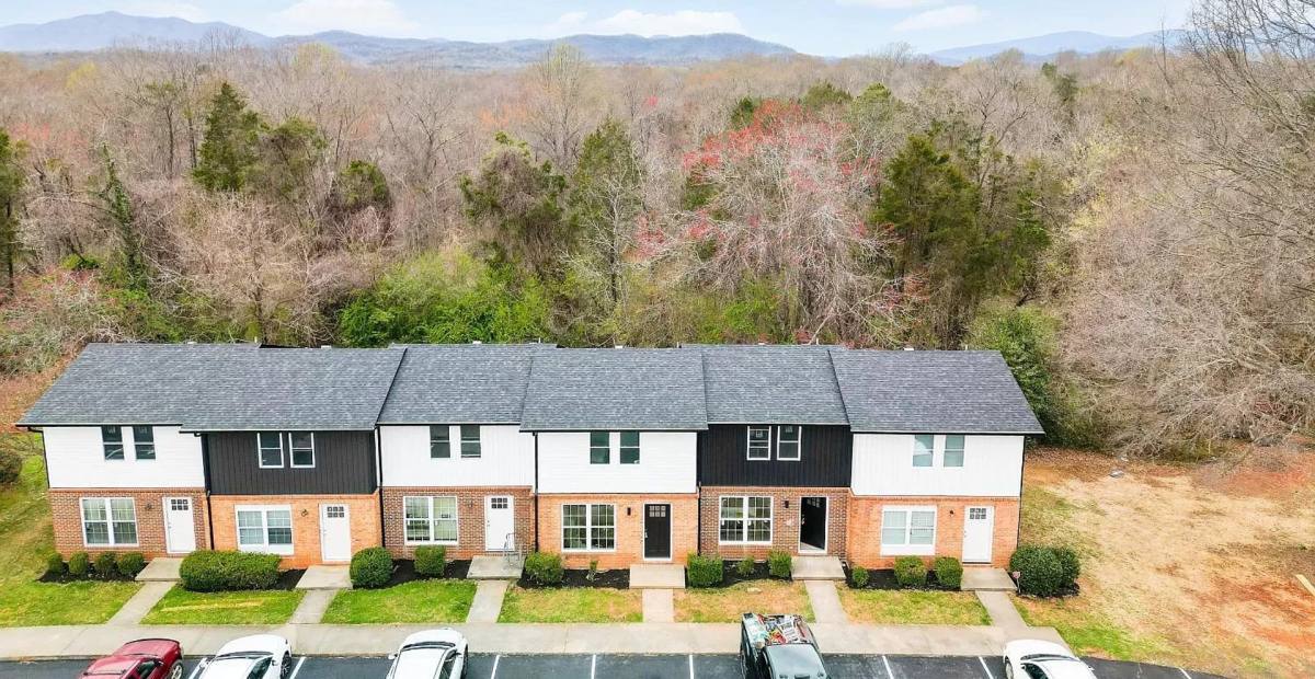 Townhouse for rent at 178 Dulwich Rd, Amherst, VA 24521