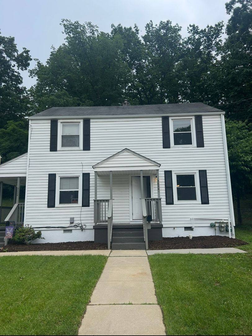 Apartment for rent at 3024 Brambleton Ave, Roanoke, VA 24015