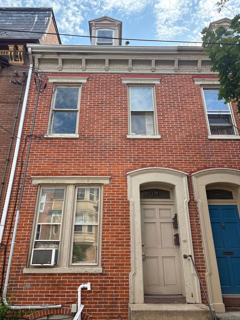 Apartment for rent at 107 S Pershing Ave - 2nd Floor, York, PA 17403