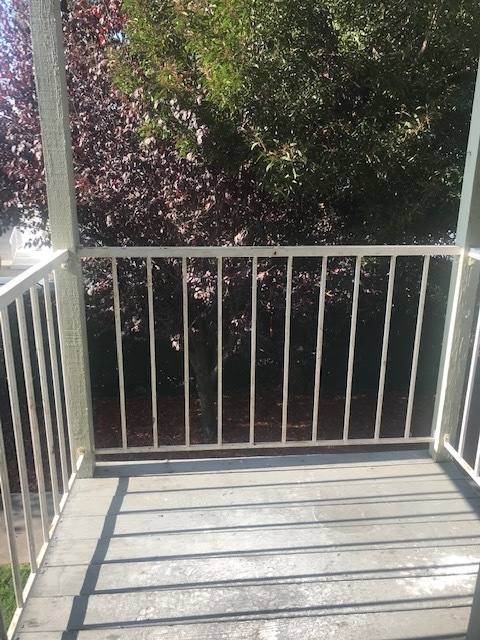 Townhouse for rent at 6971 Krause Ave #B, Oakland, CA 94605
