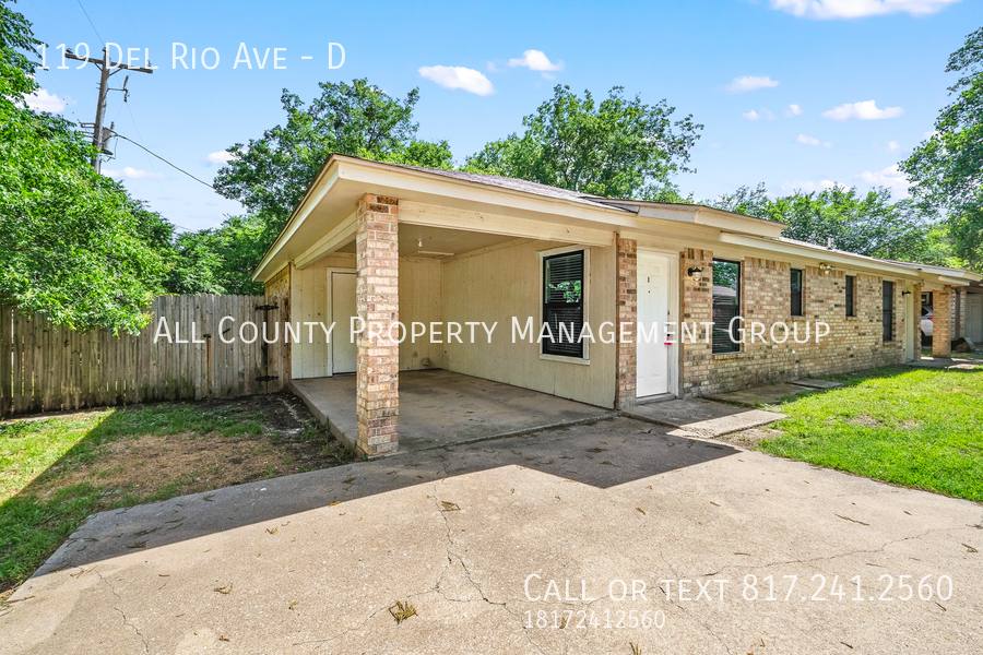House for rent at 119 Del Rio Ave #D, Fort Worth, TX 76126