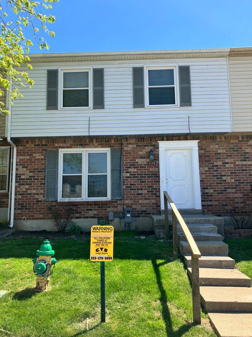 Townhouse for rent at 194 Hedgewood Court, Lexington, KY 40509