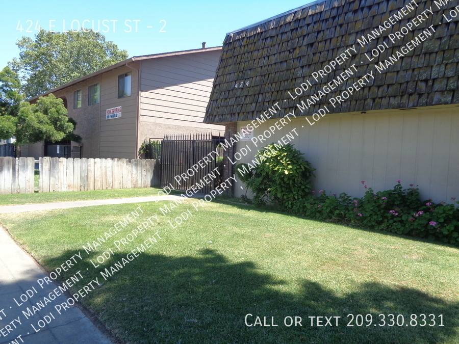 Apartment for rent at 424 E Locust St #2, Lodi, CA 95240