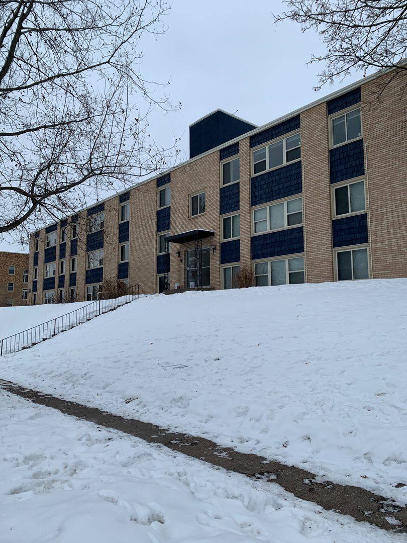 Apartment for rent at 1807 E 3rd St, Duluth, MN 55807