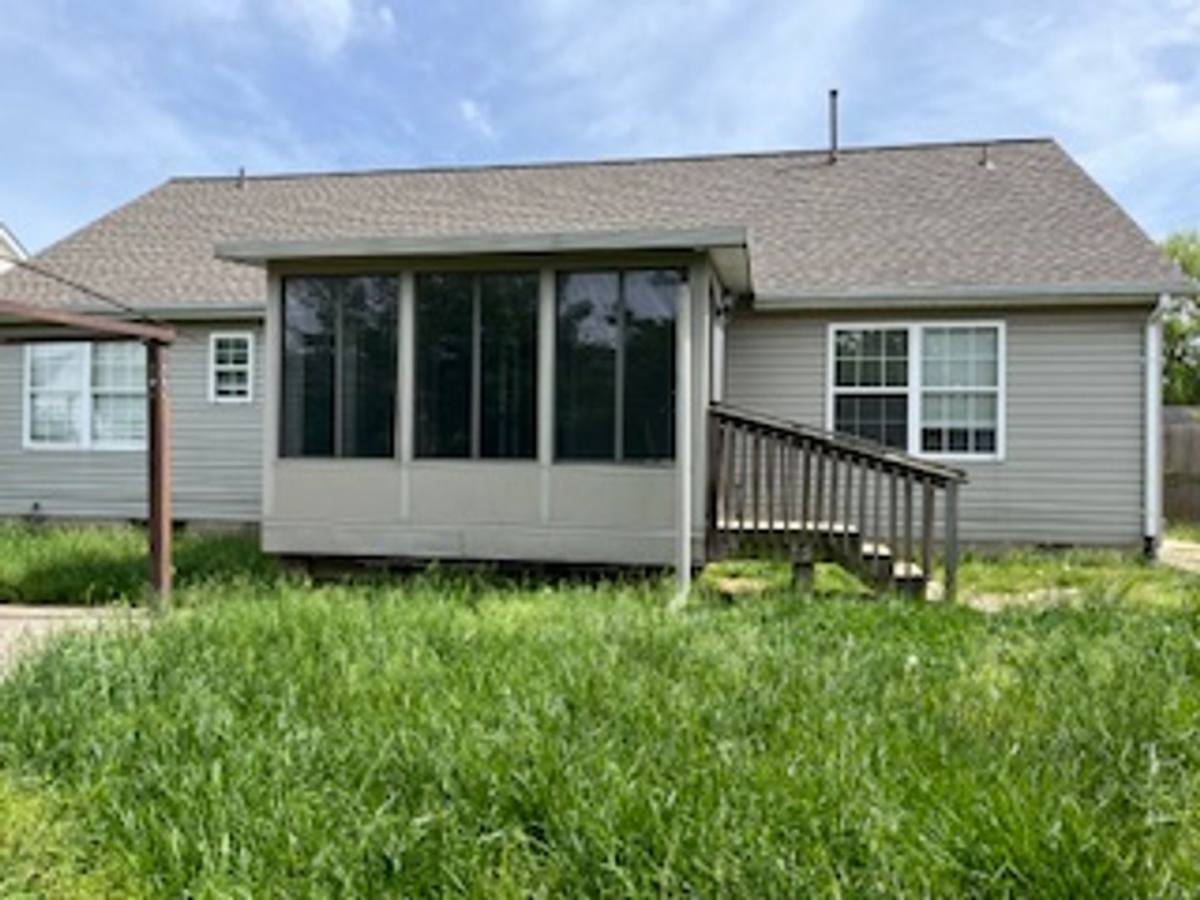 House for rent at 1413 Hopkins Ave, Dover, DE 19901