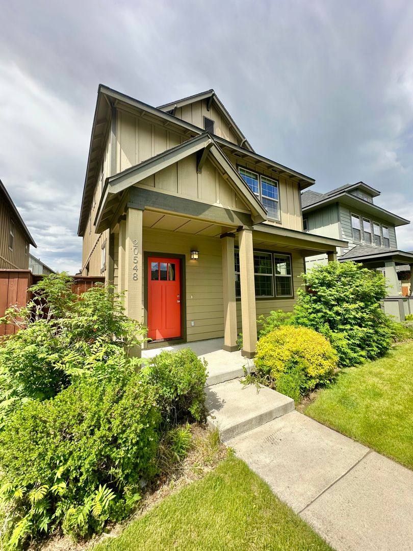 House for rent at 20548 Gloucester Lane, Bend, OR 97701
