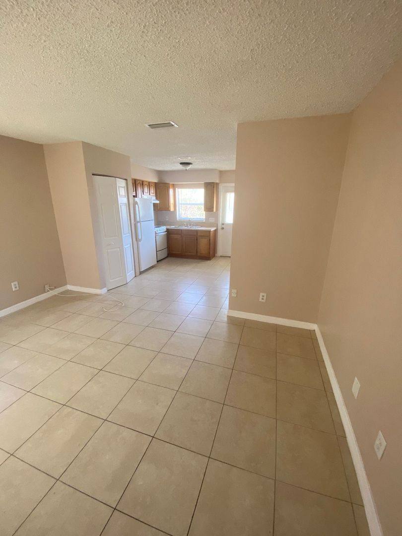 Townhouse for rent at 5004 Lasalle St, Fort Pierce, FL 34951