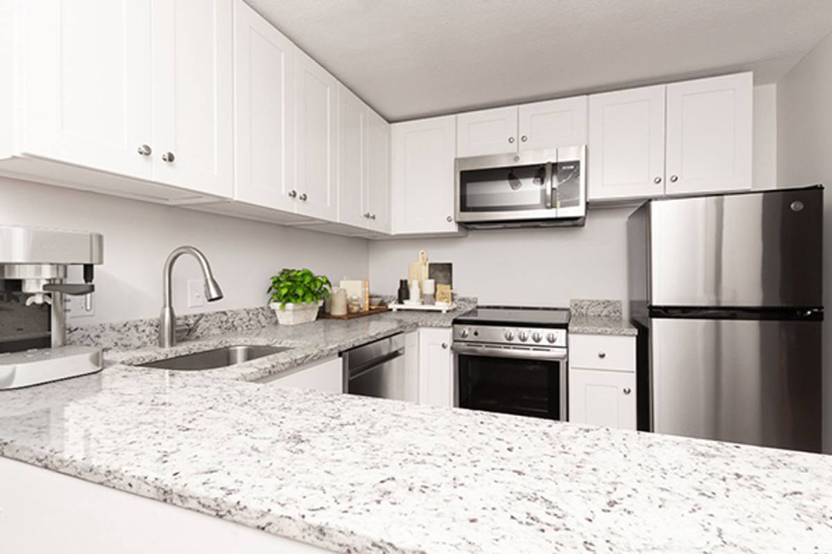 Apartment for rent at 40R Stone St #1R, Beverly, MA 01915
