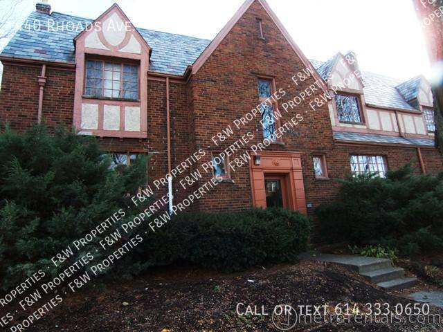 Apartment for rent at 440 Rhoads Ave #B, Columbus, OH 43205