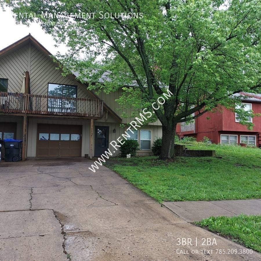 Townhouse for rent at 3539 SW Eveningside Dr, Topeka, KS 66614