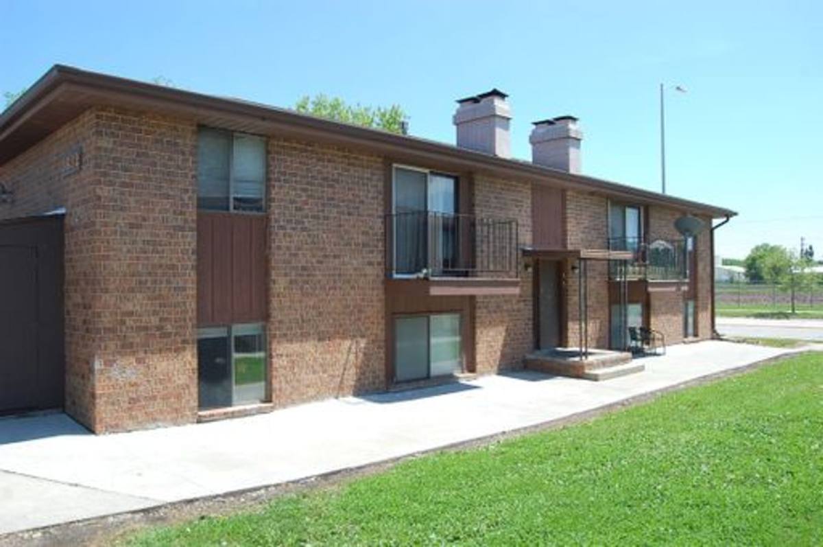 Apartment for rent at 3632 Huntington Ave, Lincoln, NE 68504