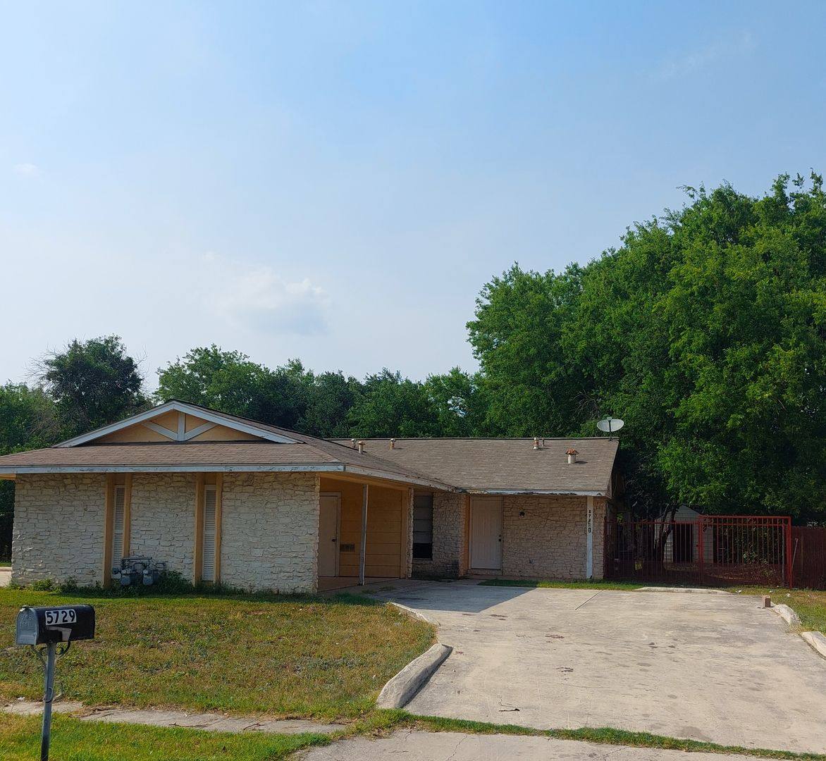Apartment for rent at 5731 Alnwick St, San Antonio, TX 78228
