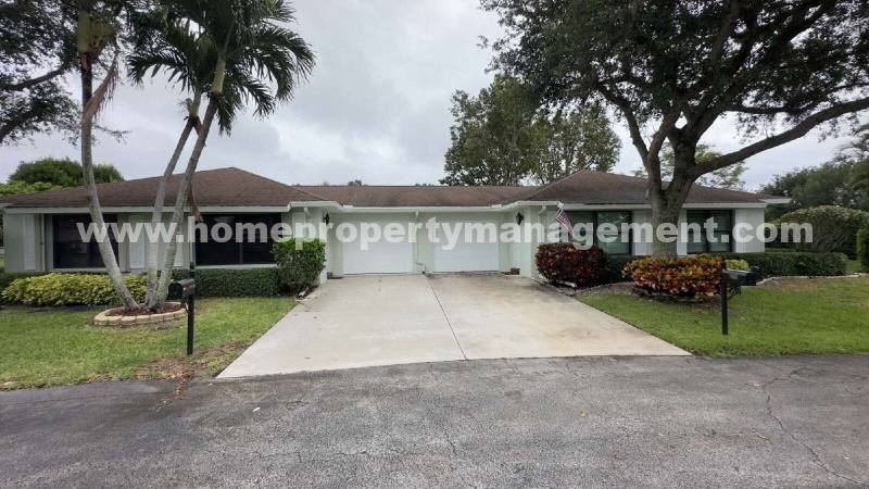 Apartment for rent at 9900 Chestnut Tree Terrace, Boynton Beach, FL 33436