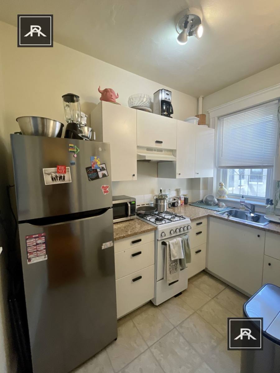 Apartment for rent at 1562 Commonwealth Ave #7, Brighton, MA 02135