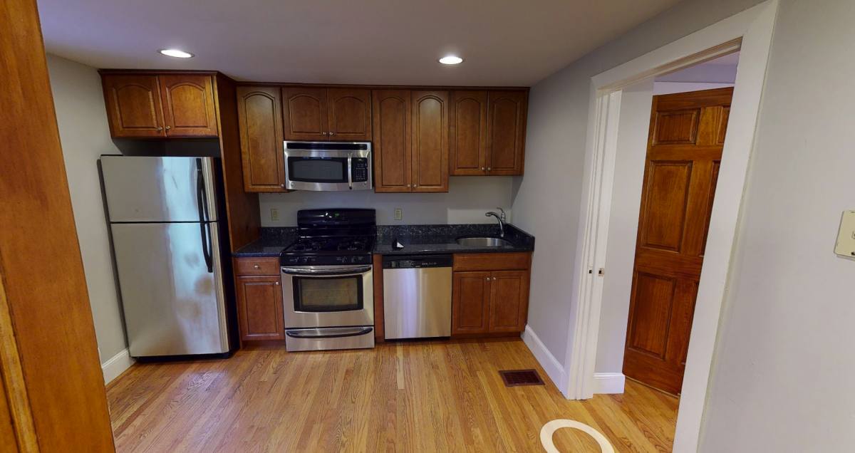 Apartment for rent at 429 Franklin #1L, Cambridge, MA 02139