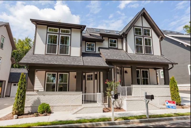 Townhouse for rent at 1722 Carvell Dr, Nashville, TN 37203