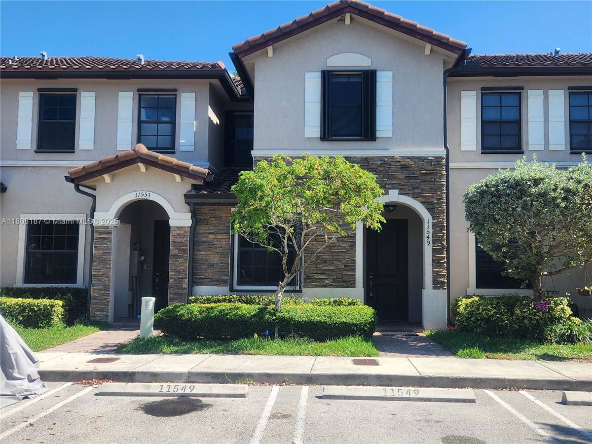 Townhouse for rent at 11549 SW 248th St, Homestead, FL 33032