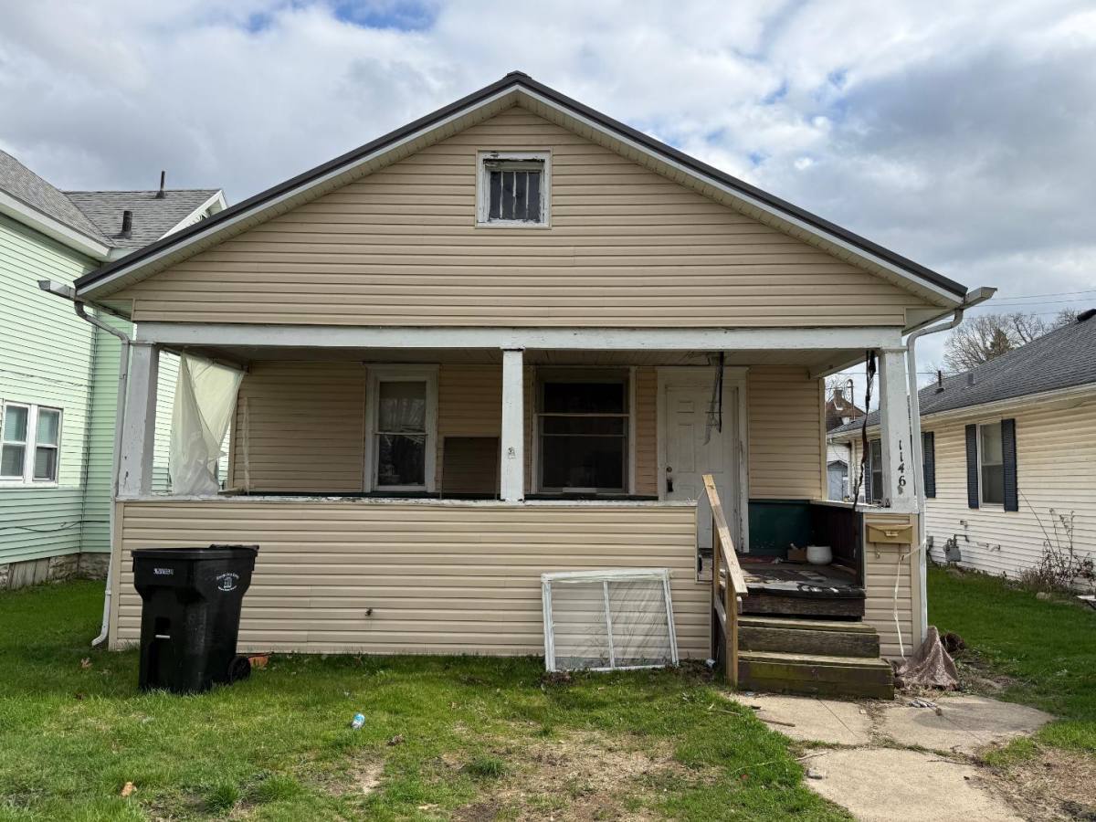 House for rent at 1146 E Broadway St, South Bend, IN 46601