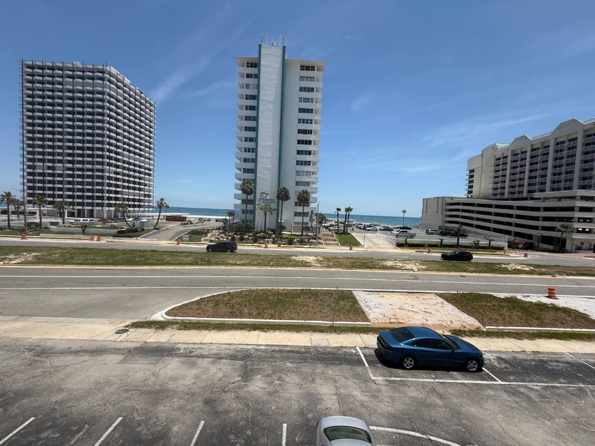 Condo for rent at 2727 N Atlantic Ave #BELLAIR Condo, Daytona Beach, FL 32118