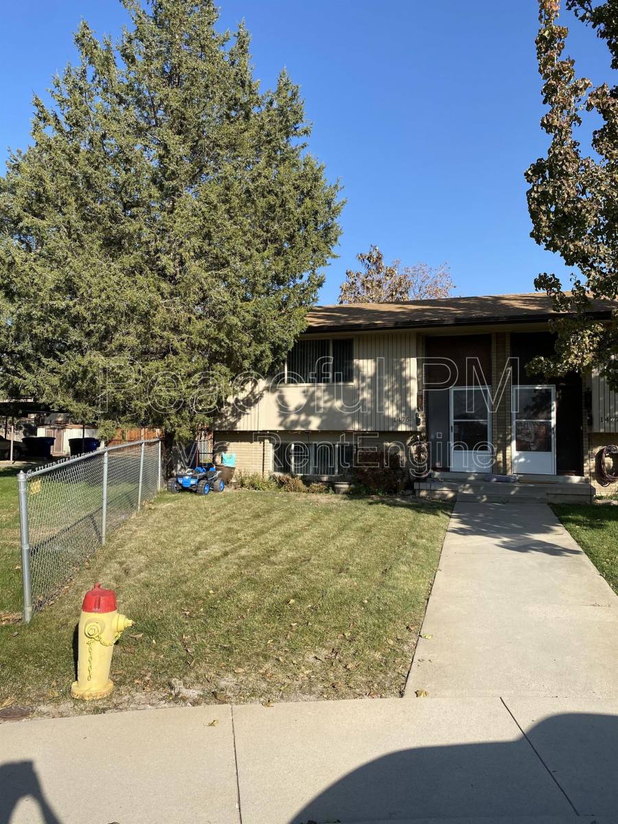 Townhouse for rent at 1475 E Brooklane Circle, Salt Lake City, UT 84124