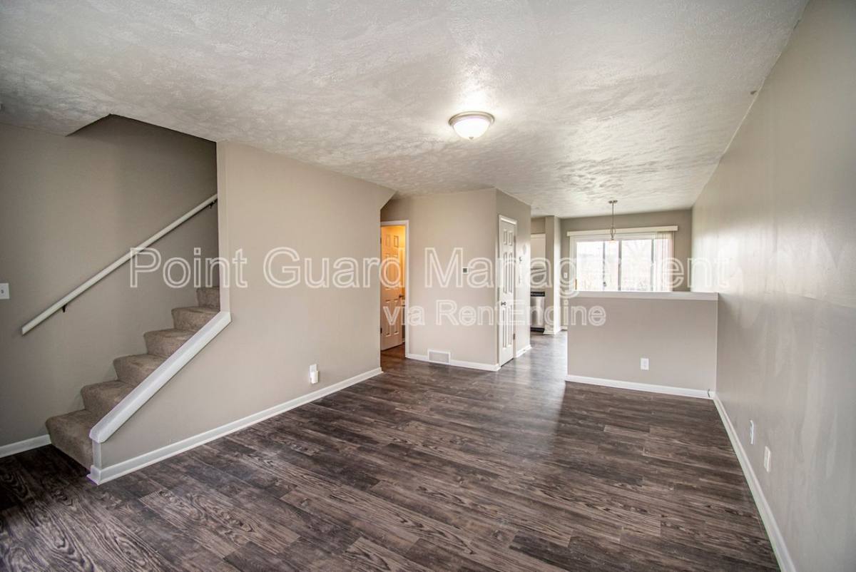 Apartment for rent at 604 Cordes Dr #13, Papillion, NE 68046