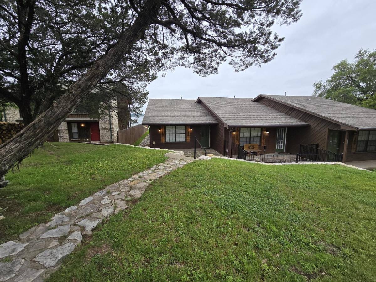 Condo for rent at 4013 Mabery Court, Granbury, TX 76048