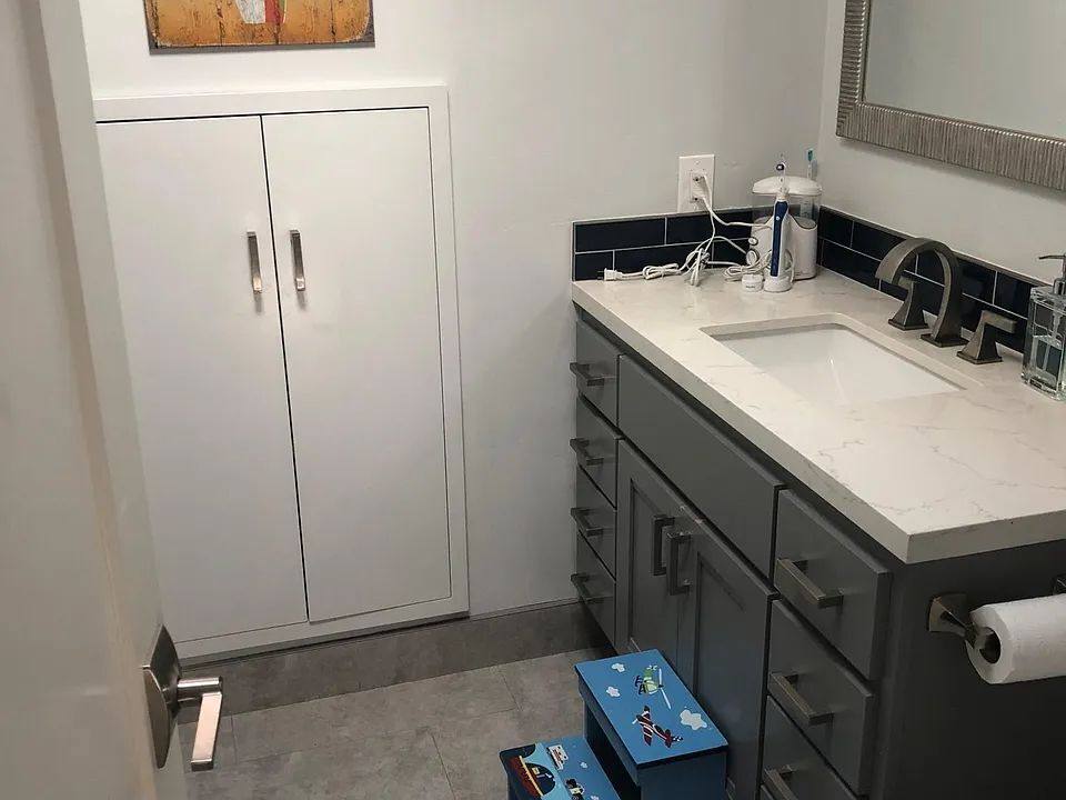 House for rent at 13353 Mango Dr, Del Mar, CA 92014