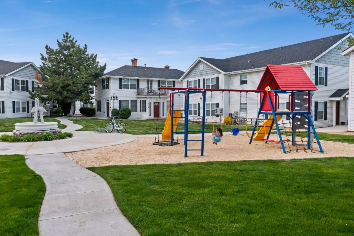 Apartment for rent at 120 Davis Ave #202, Nampa, ID 83651