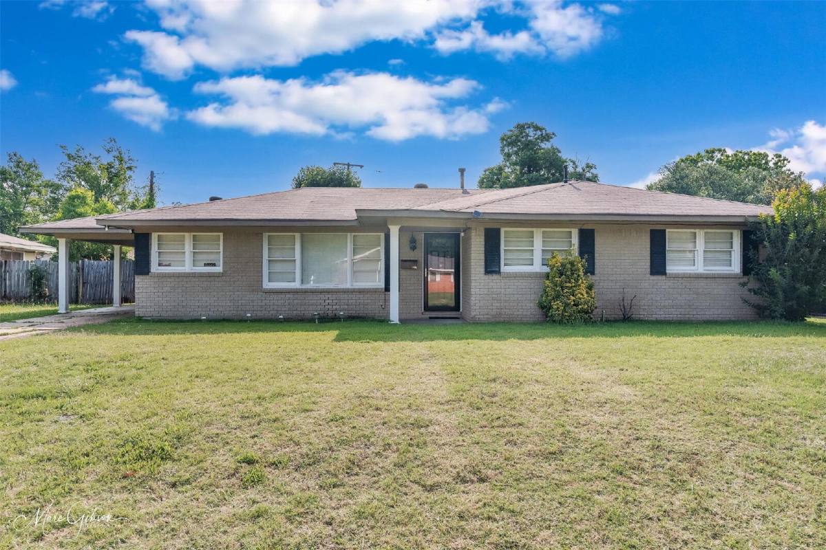 House for rent at 1620 Joy Dr, Bossier City, LA 71112