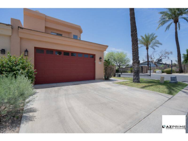 Townhouse for rent at 6505 N 18th Place, Phoenix, AZ 85016