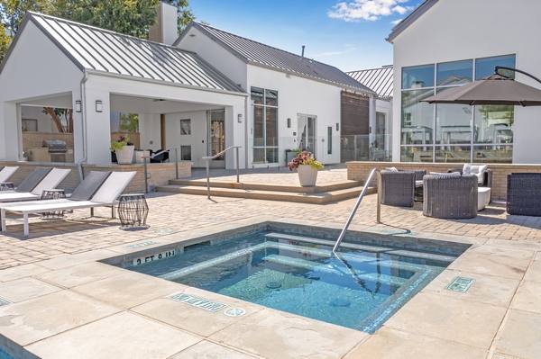 Townhouse for rent at Pavilion Townplace at Inwood Village, 7700 Greenway Blvd, Dallas, TX 75209