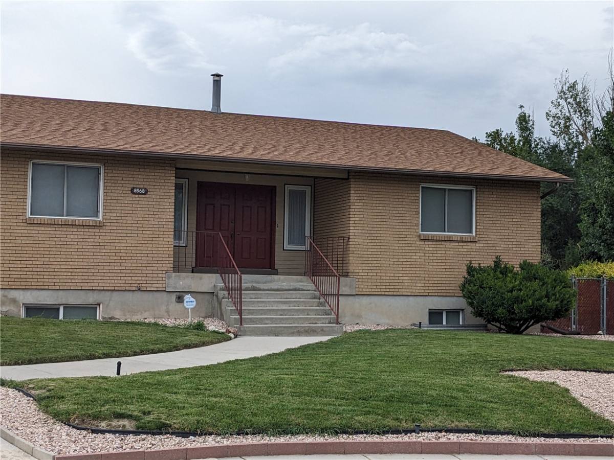 House for rent at 8968 S Galilee Court, West Jordan, UT 84088