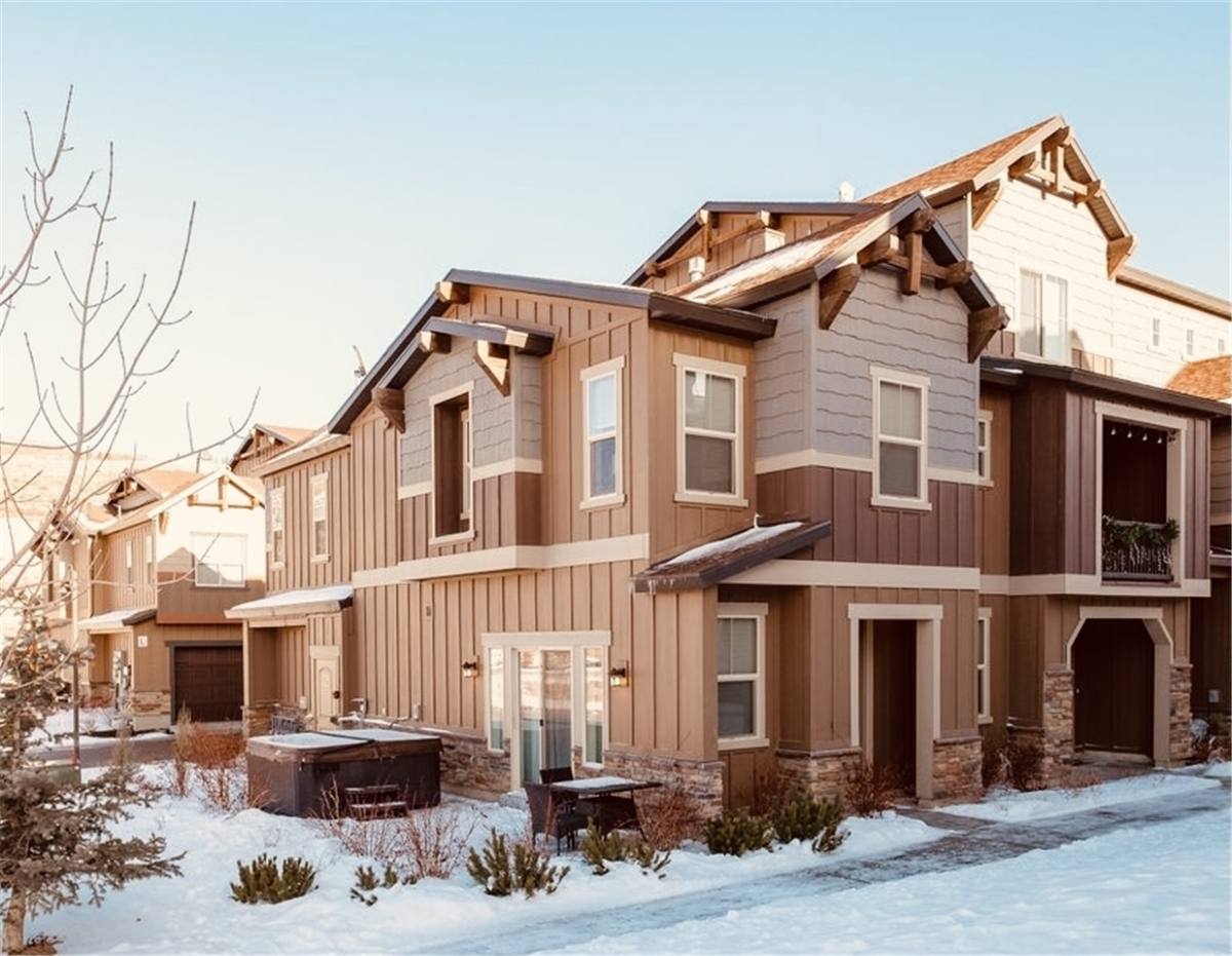 Townhouse for rent at 13649 N Freestyle Lane, Kamas, UT 84036