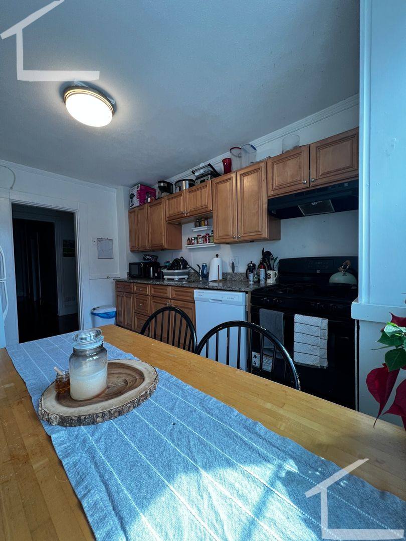 Apartment for rent at 222 Washington St, Brookline, MA 02445