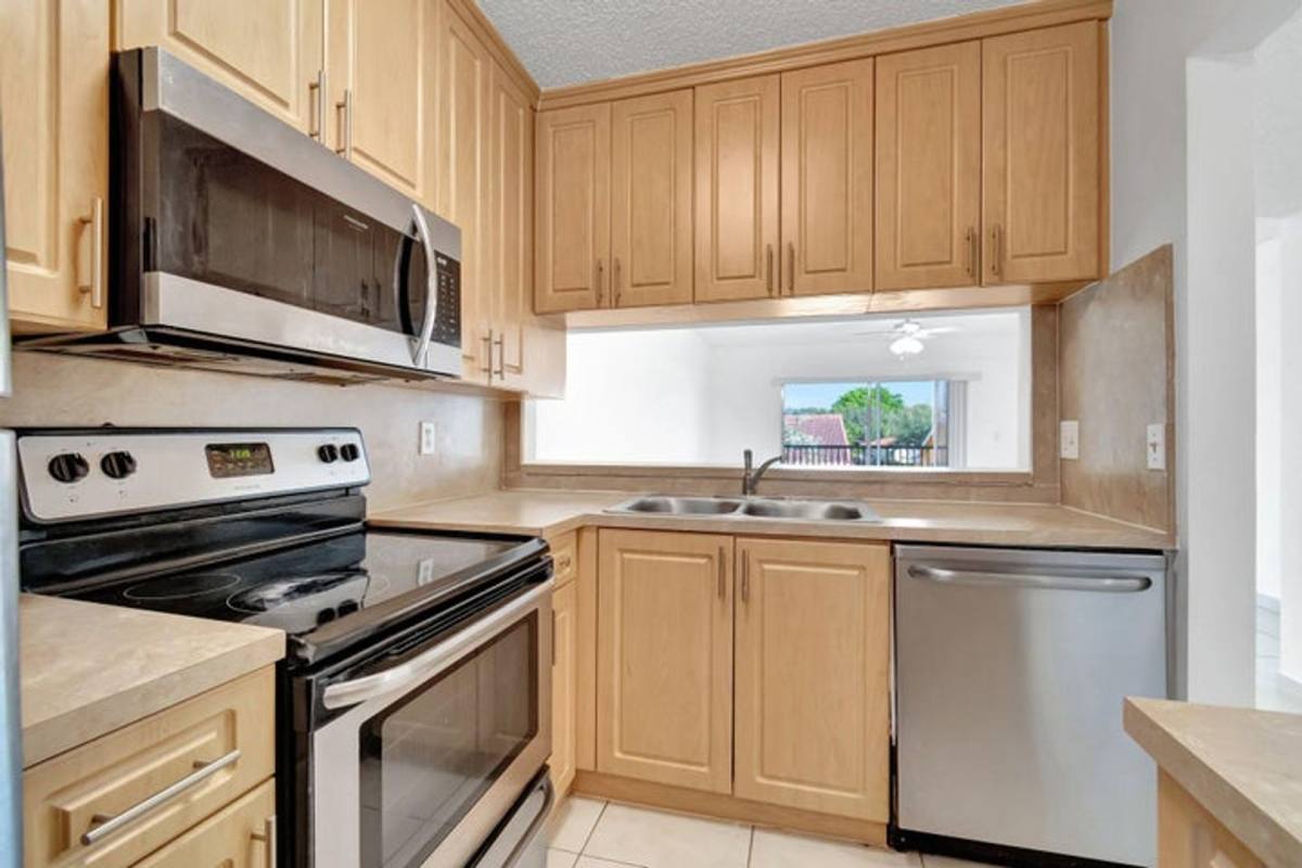 Condo for rent at 8431 Royal Palm Blvd, Coral Springs, FL 33065