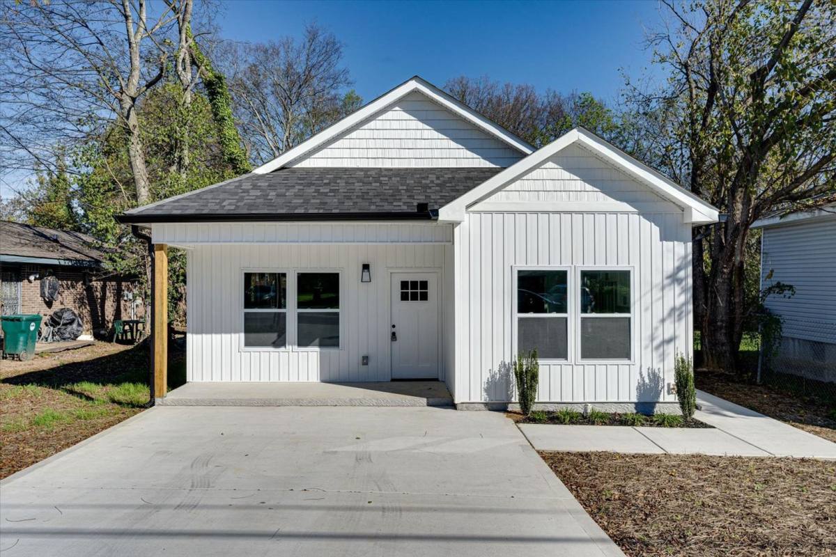 House for rent at 1821 Olive St, Chattanooga, TN 37406