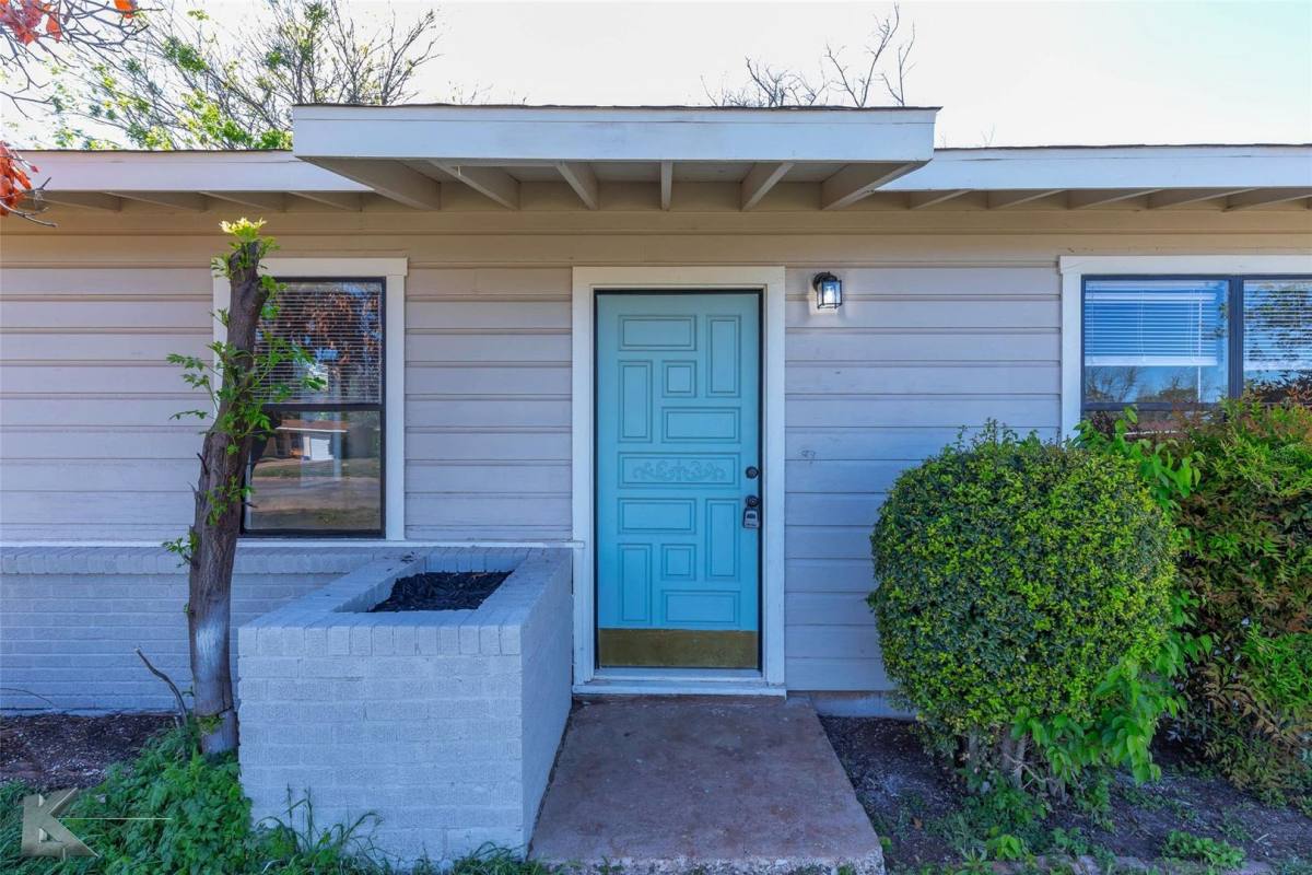 House for rent at 2326 N Mockingbird, Abilene, TX 79603