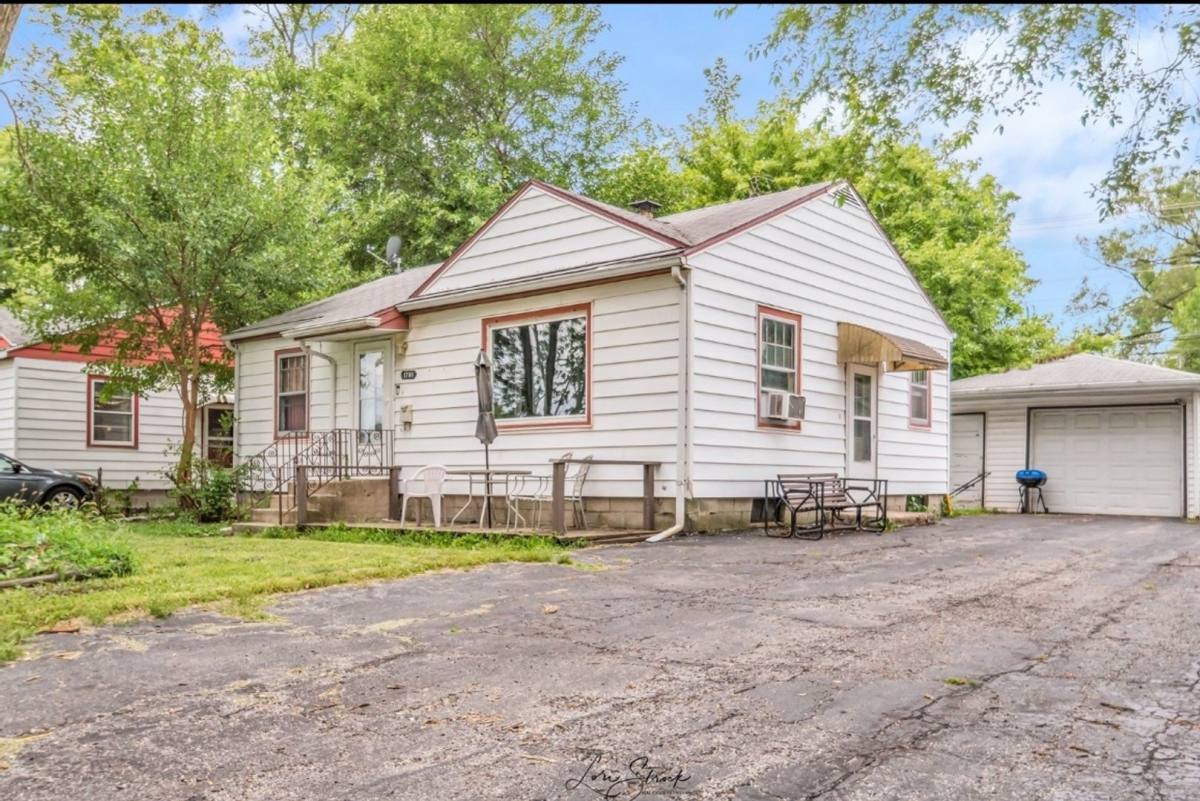 House for rent at 1781 Sunnyside Ave, Kankakee, IL 60901