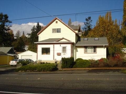 House for rent at 1809 Harris Ave, Bellingham, WA 98225