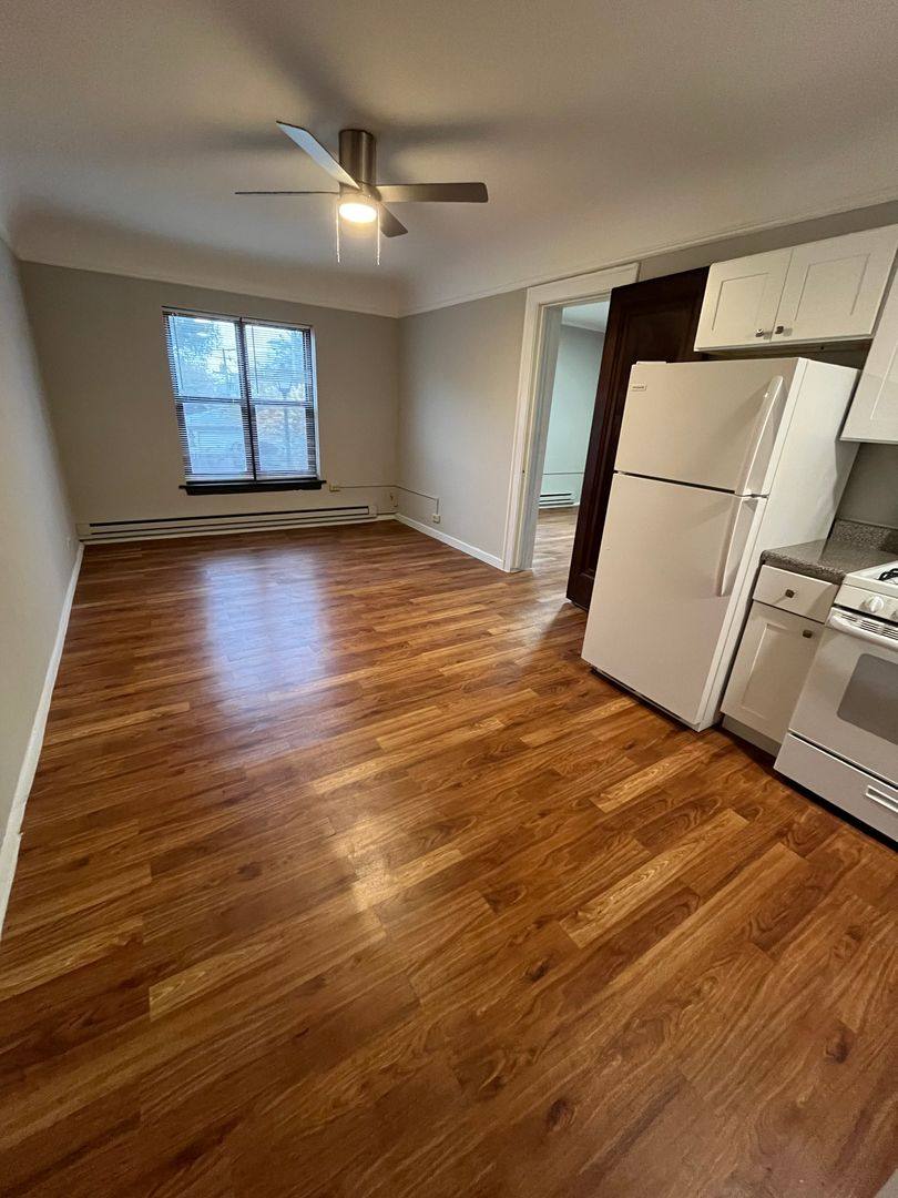 Apartment for rent at 2036 S 5th Ave, Maywood, IL 60153