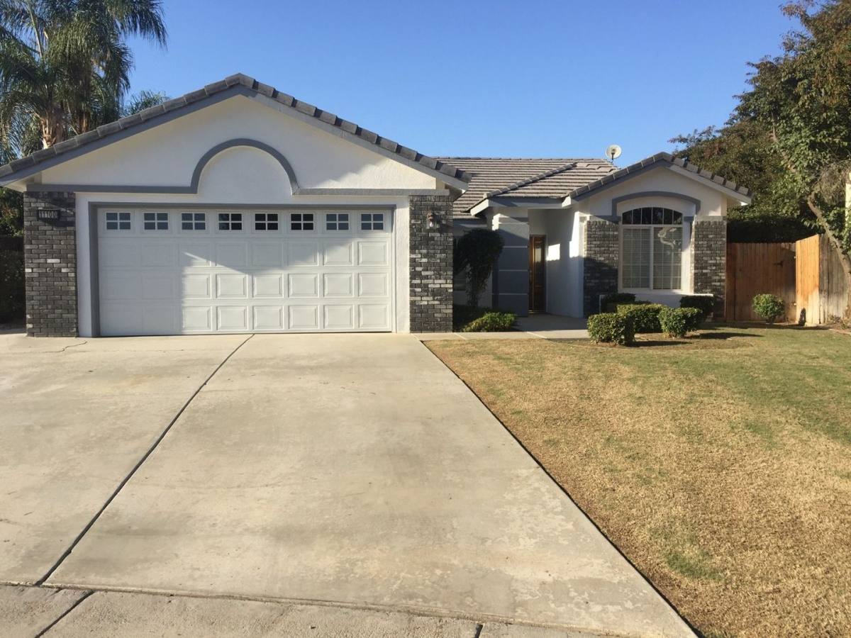 House for rent at 11100 Myers Ranch Court, Bakersfield, CA 93311