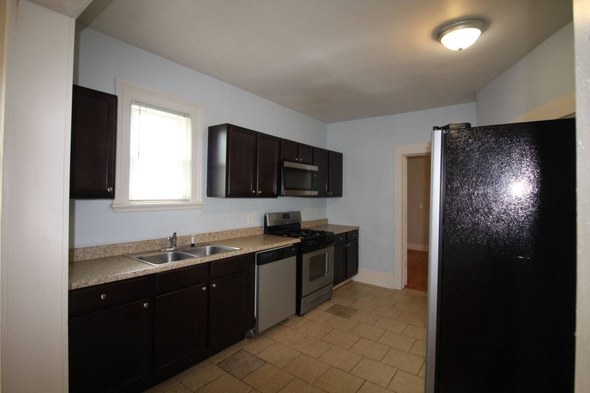 House for rent at 716 Butterworth St SW, Grand Rapids, MI 49504